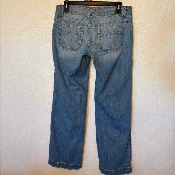 Aeropostale Light Blue Low Waisted Wide Leg Jeans - Picture 2 of 8